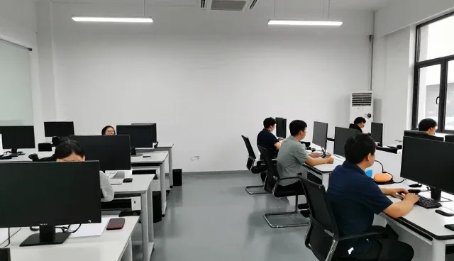安装调试中的技术挑战与解决方案分析